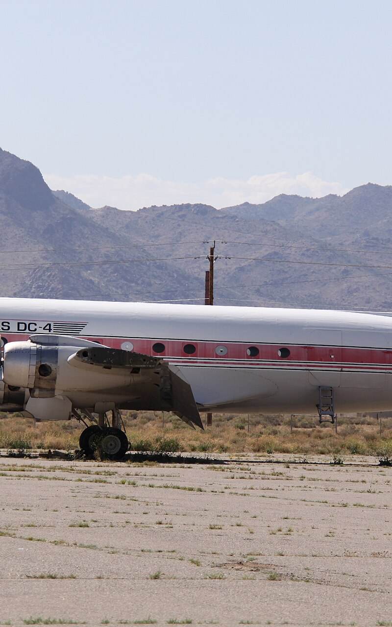 N90203 - Douglas