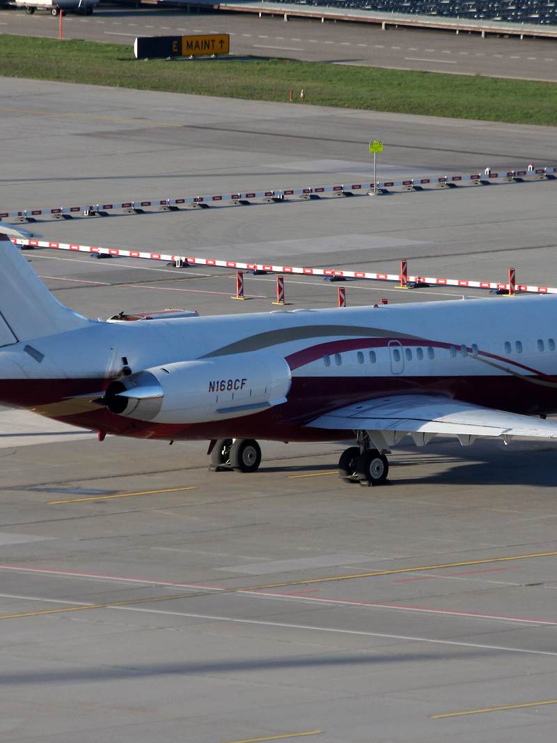 N168CF - Business jet