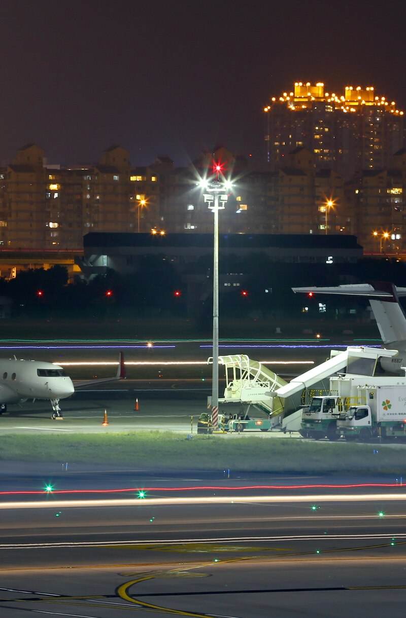 N168CF - Aircraft