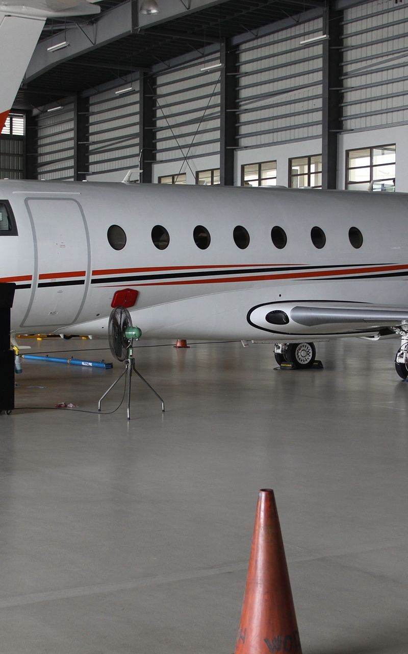 N168RR - Business jet