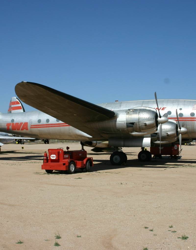 N90831 - Lockheed