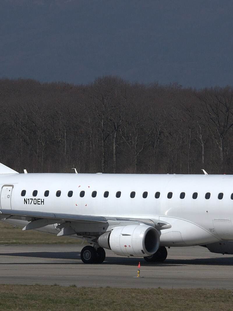 N170EH - Embraer