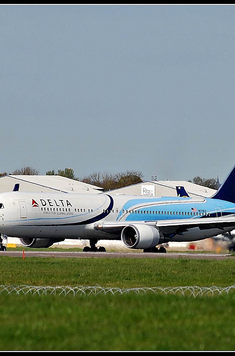 N171DZ - Boeing