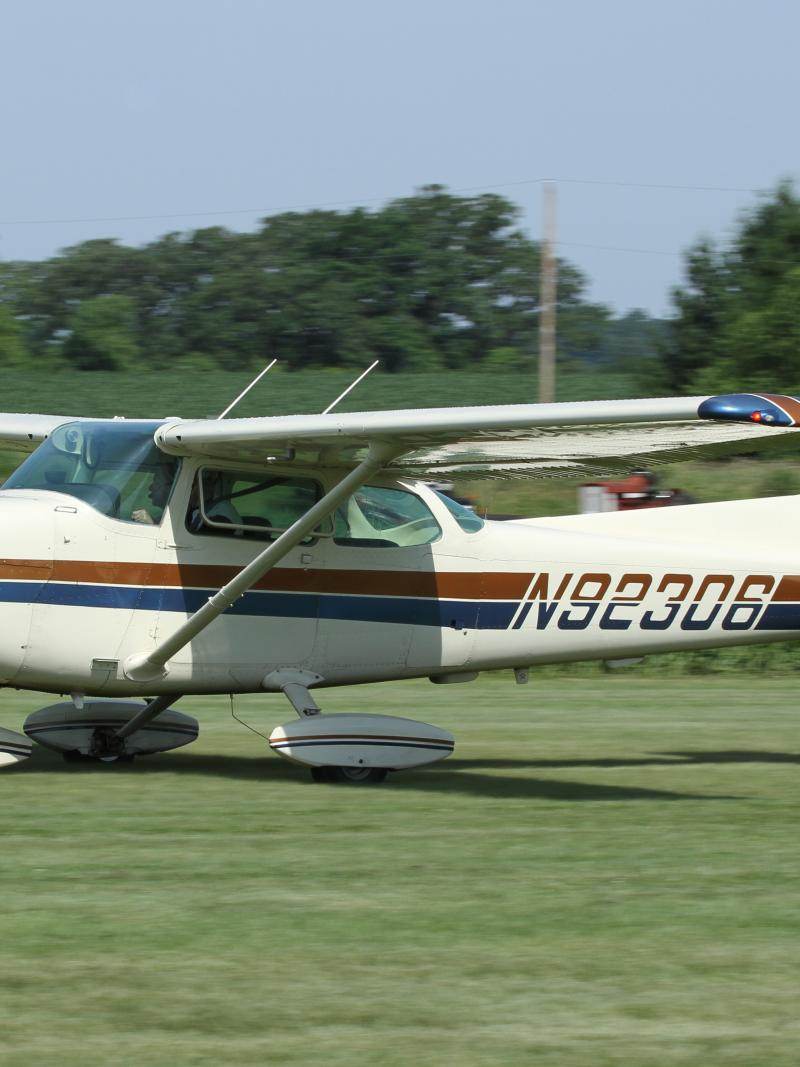 N92306 - Cessna
