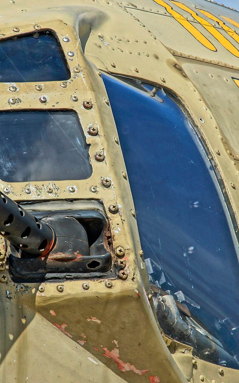  - Helicopter