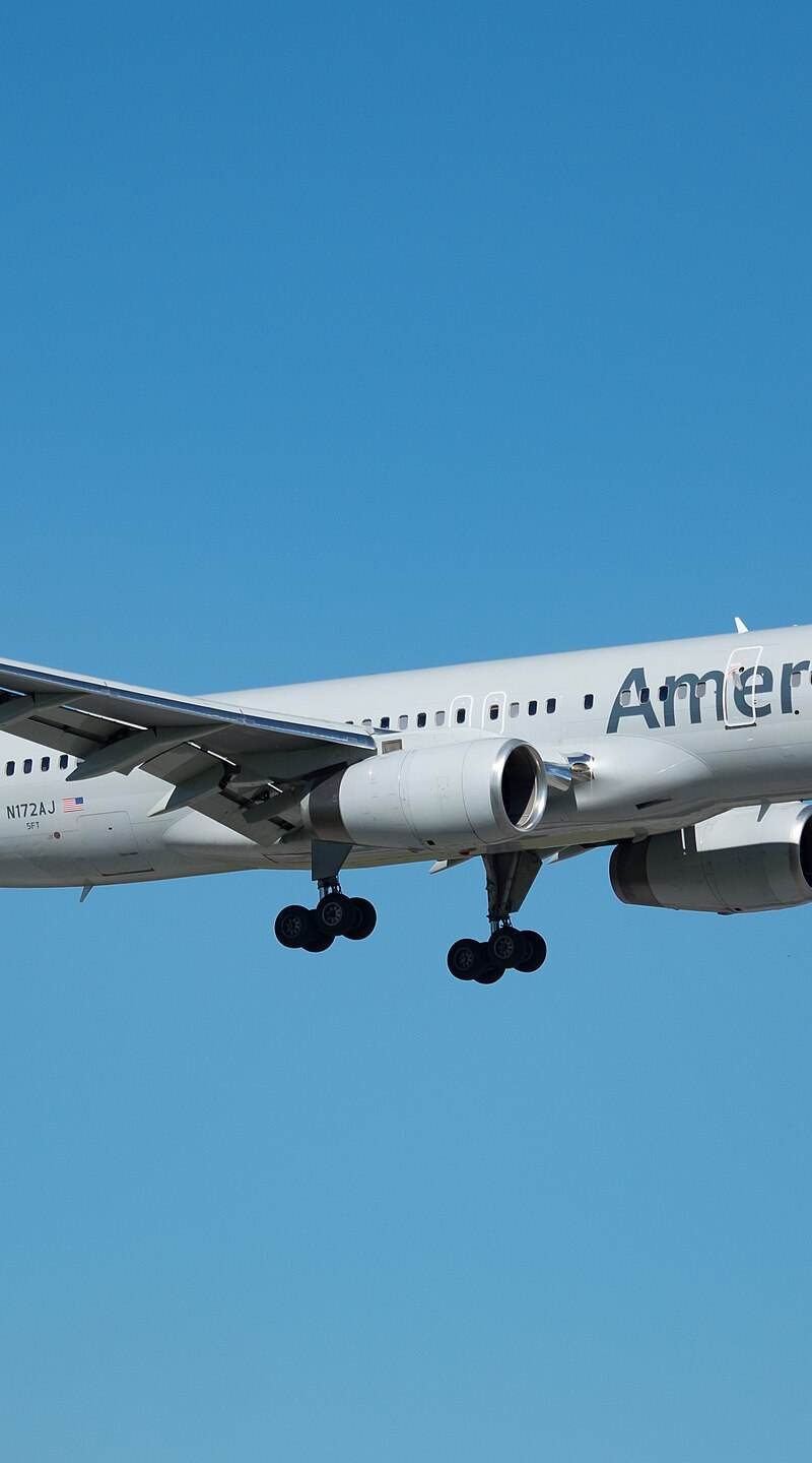 N172AJ - Boeing