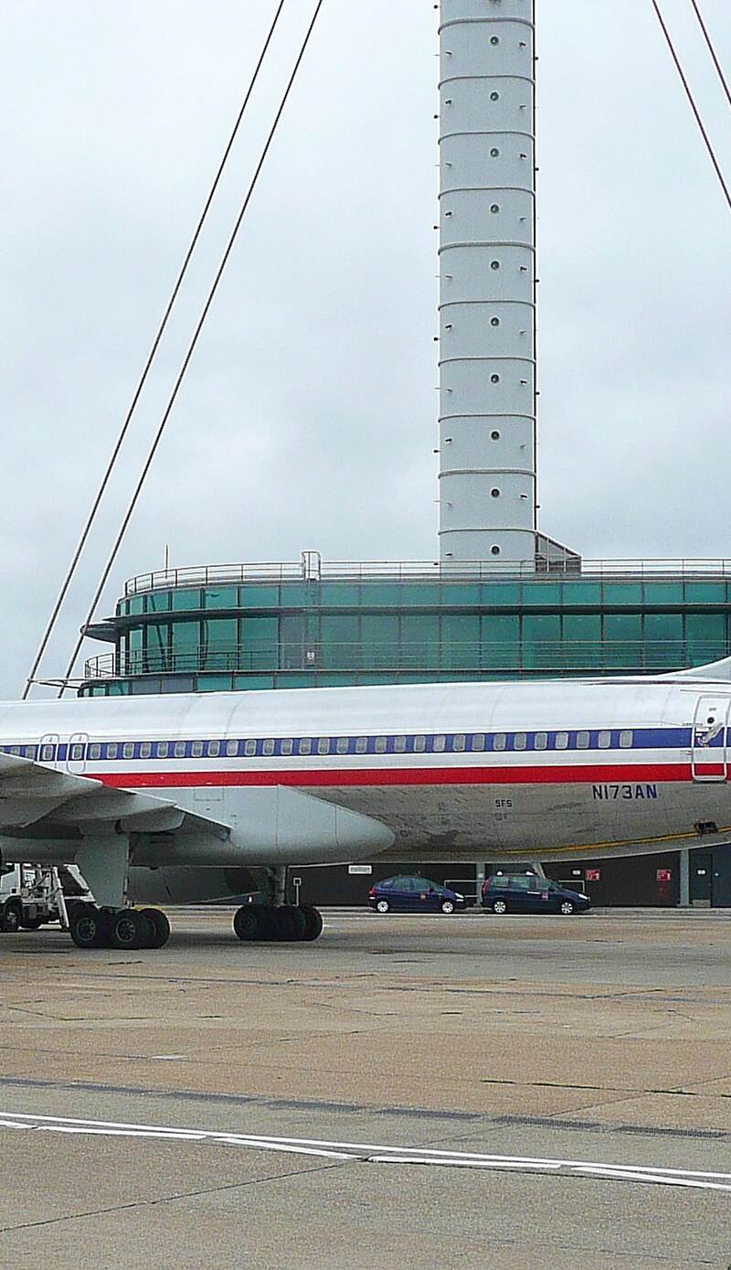 N173AN - Twin-engine aircraft