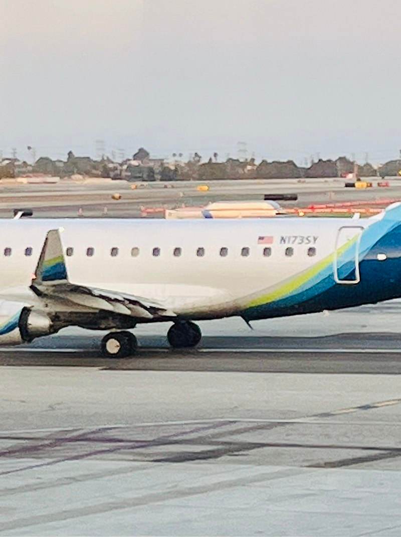 N173SY - Embraer
