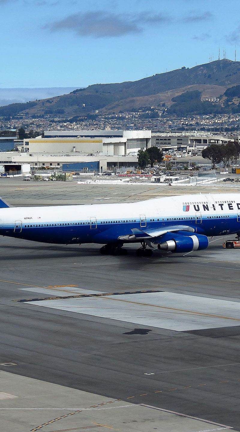 N174UA - Boeing