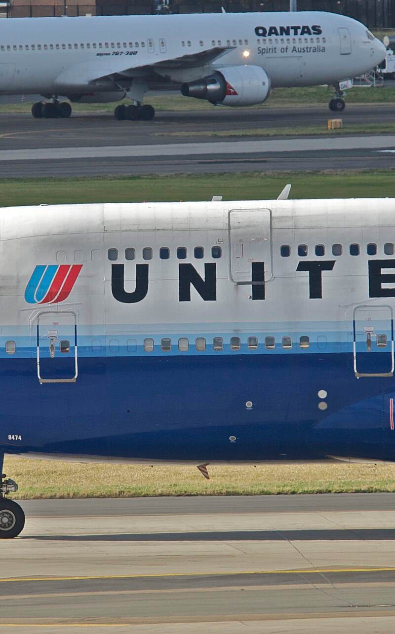 N174UA - Boeing