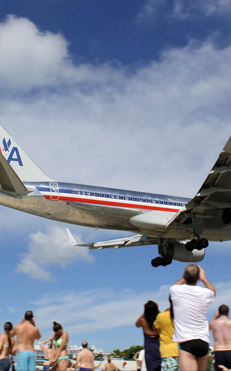 N175AN - Twin-engine aircraft