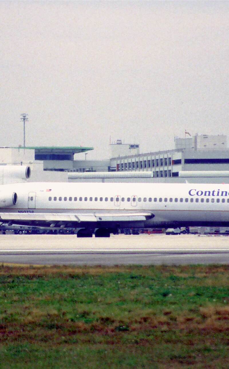N93738 - Aircraft