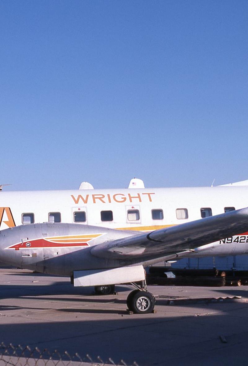 N94224 - Twin-engine aircraft