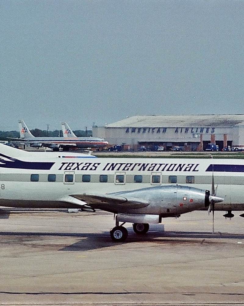 N94258 - Twin-engine aircraft