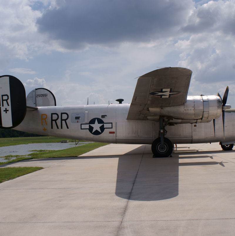  - Twin-engine aircraft