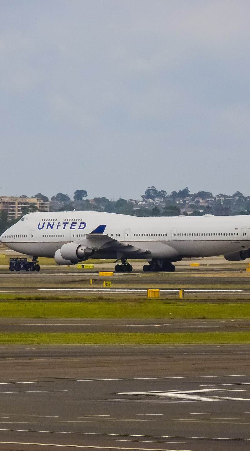 N175UA - Boeing