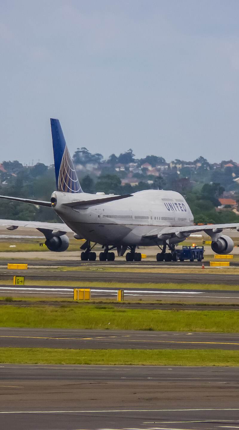 N175UA - Boeing