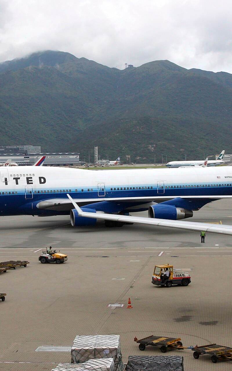 N175UA - Boeing