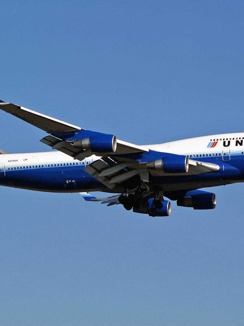 N175UA - Boeing