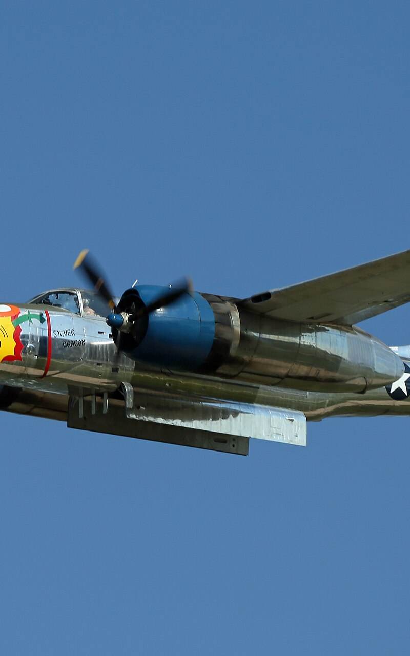  - Twin-engine aircraft
