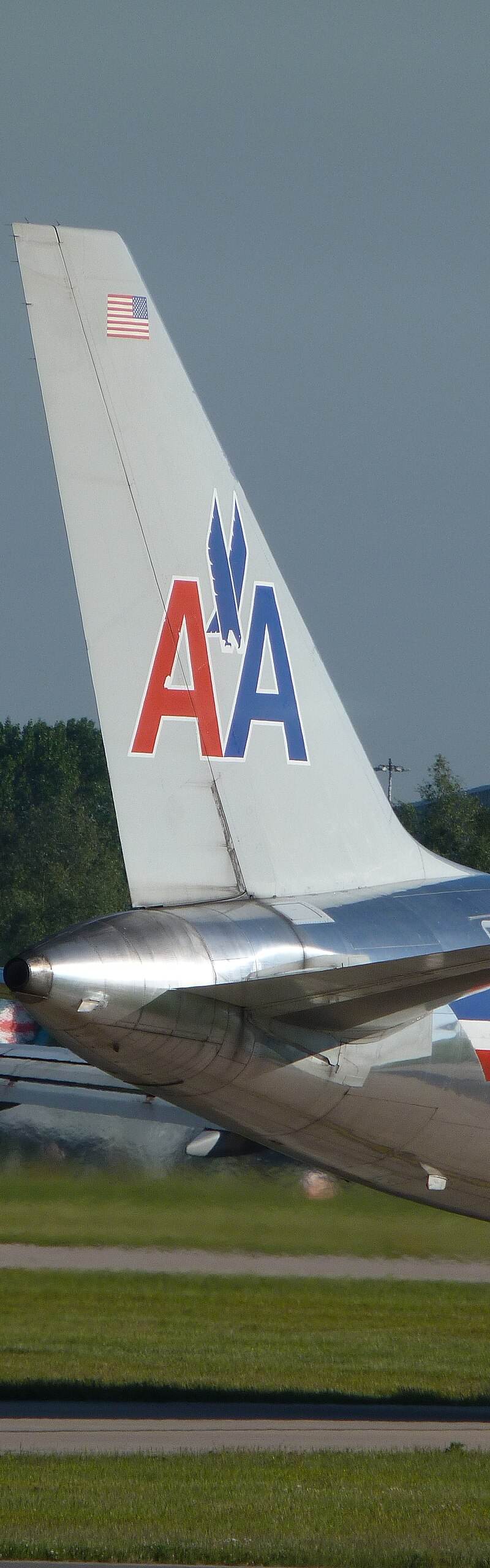 N177AN - Aircraft