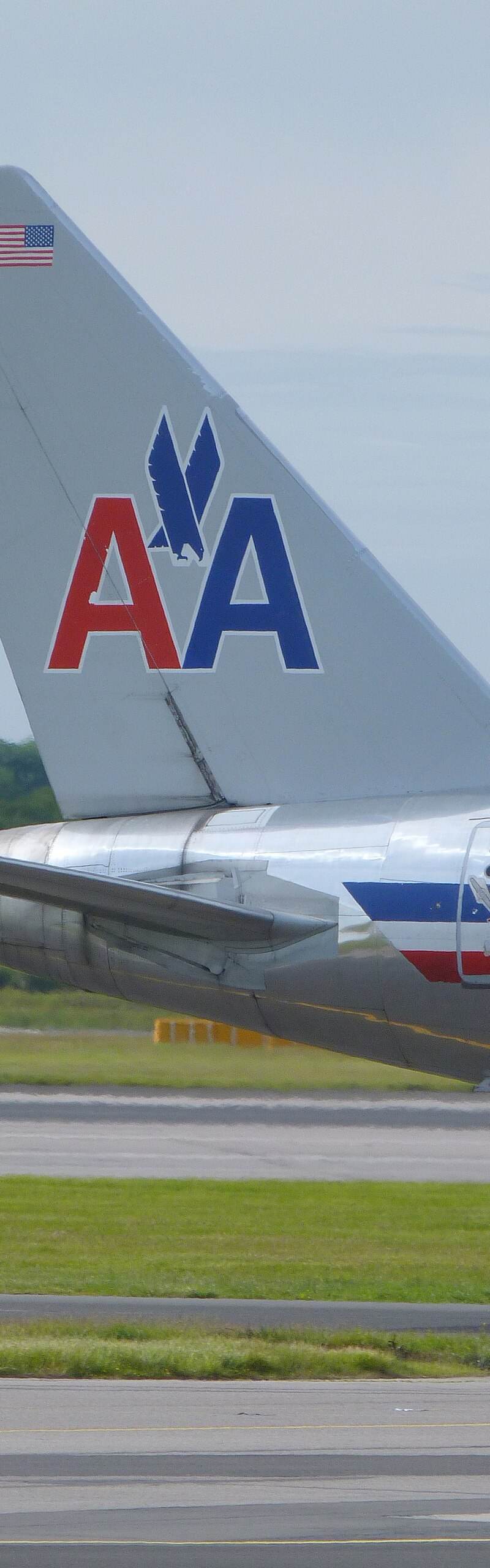 N177AN - Aircraft