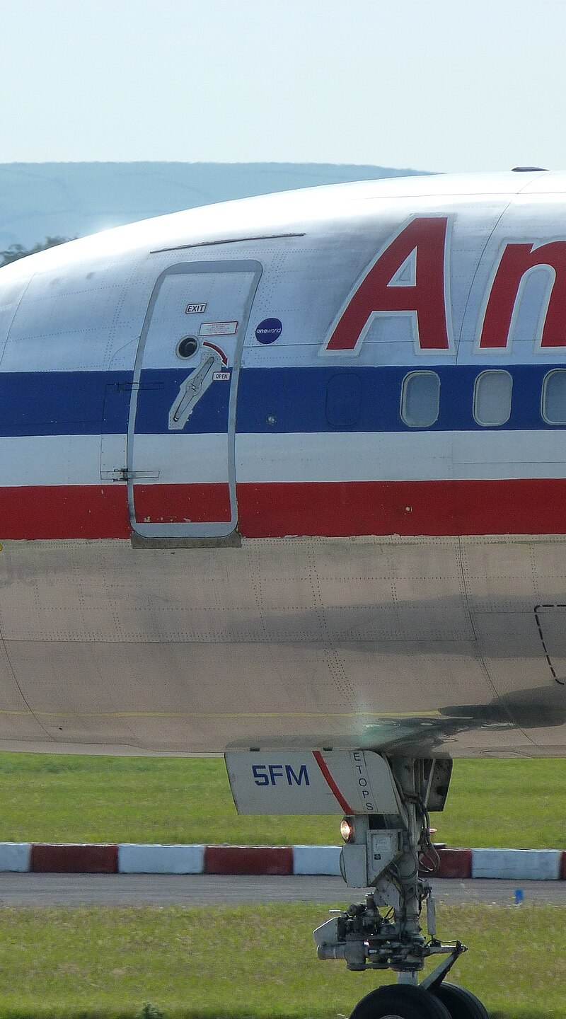 N177AN - Boeing