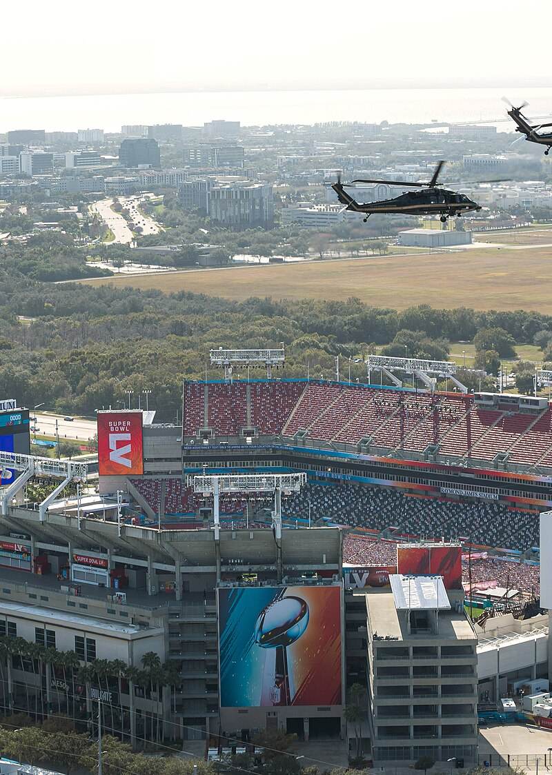 N72760 - Helicopter
