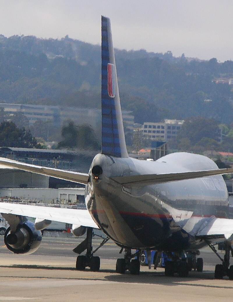 N178UA - Boeing