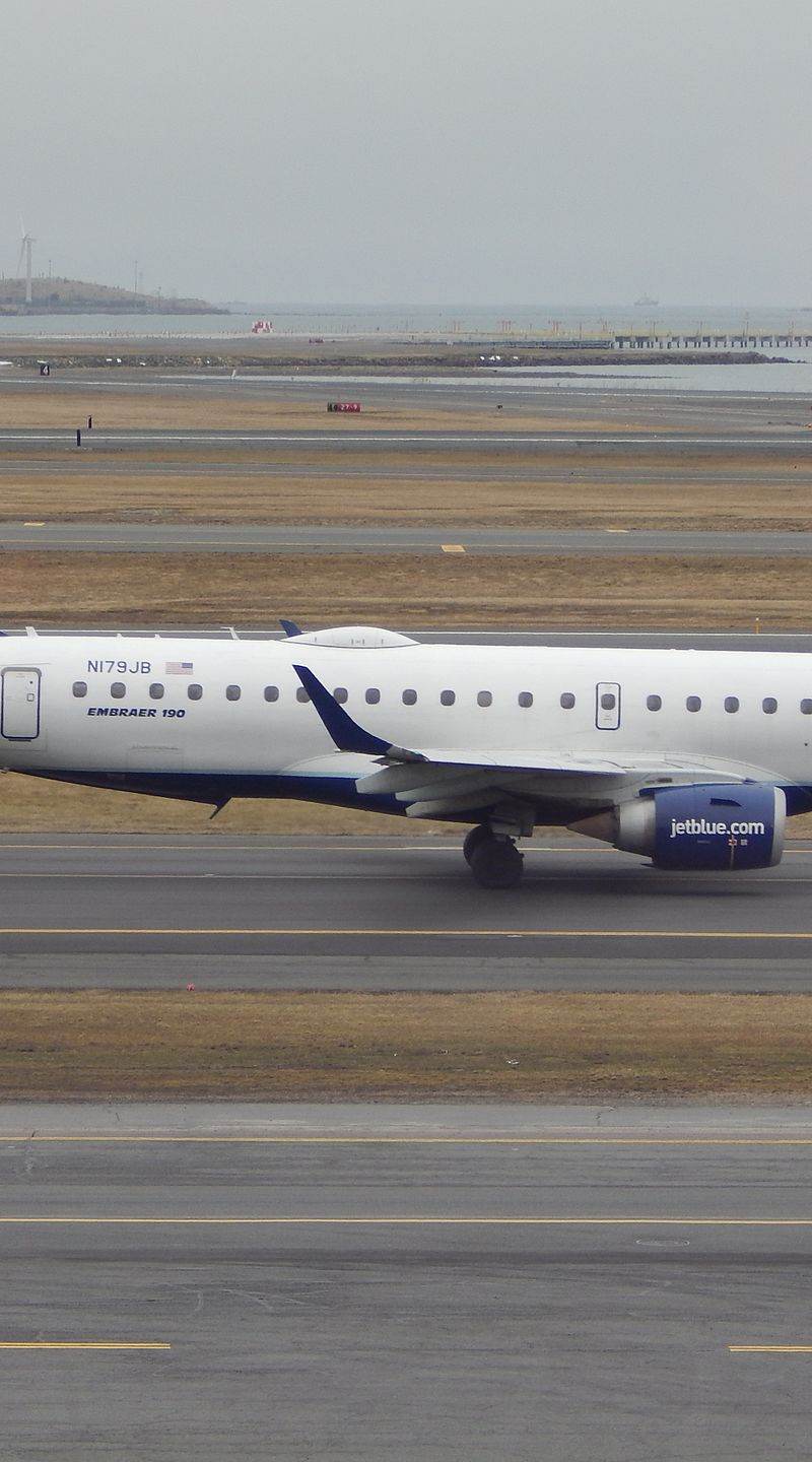 N179JB - Embraer