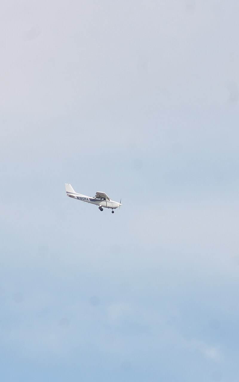 N180RA - Cessna