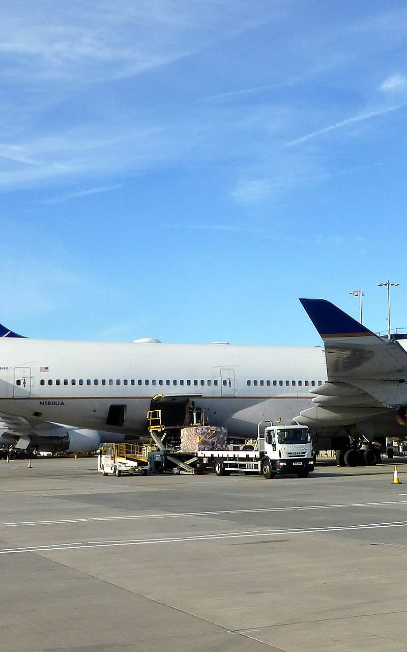 N180UA - Boeing