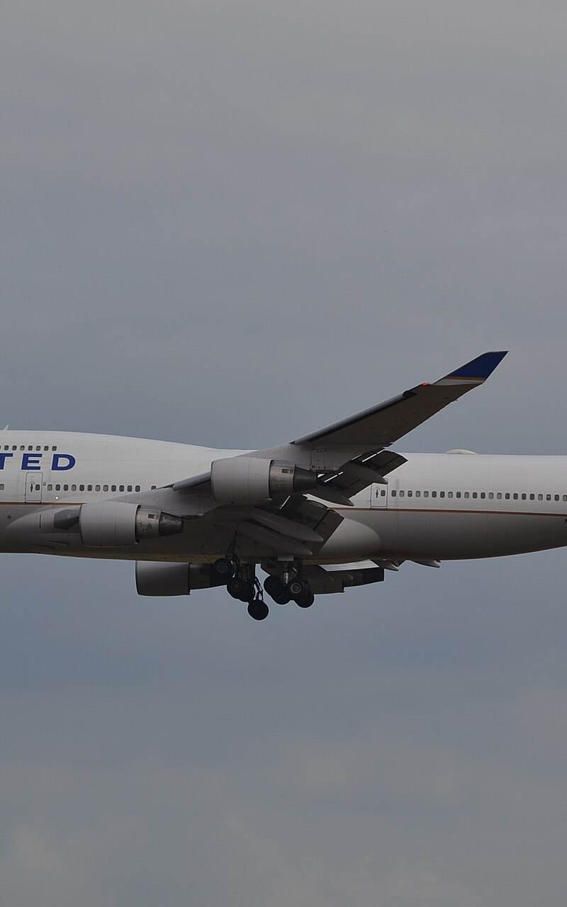 N180UA - Boeing
