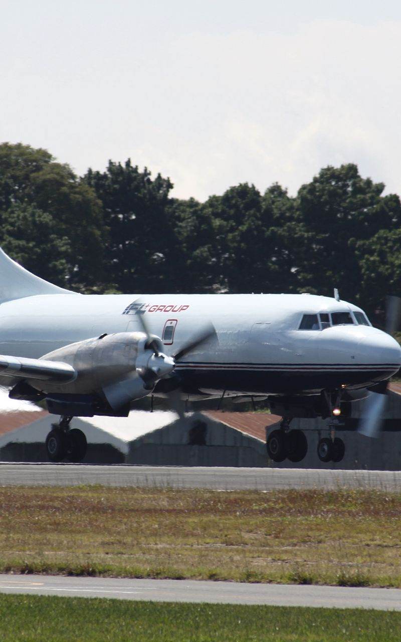 N181FL - Twin-engine aircraft