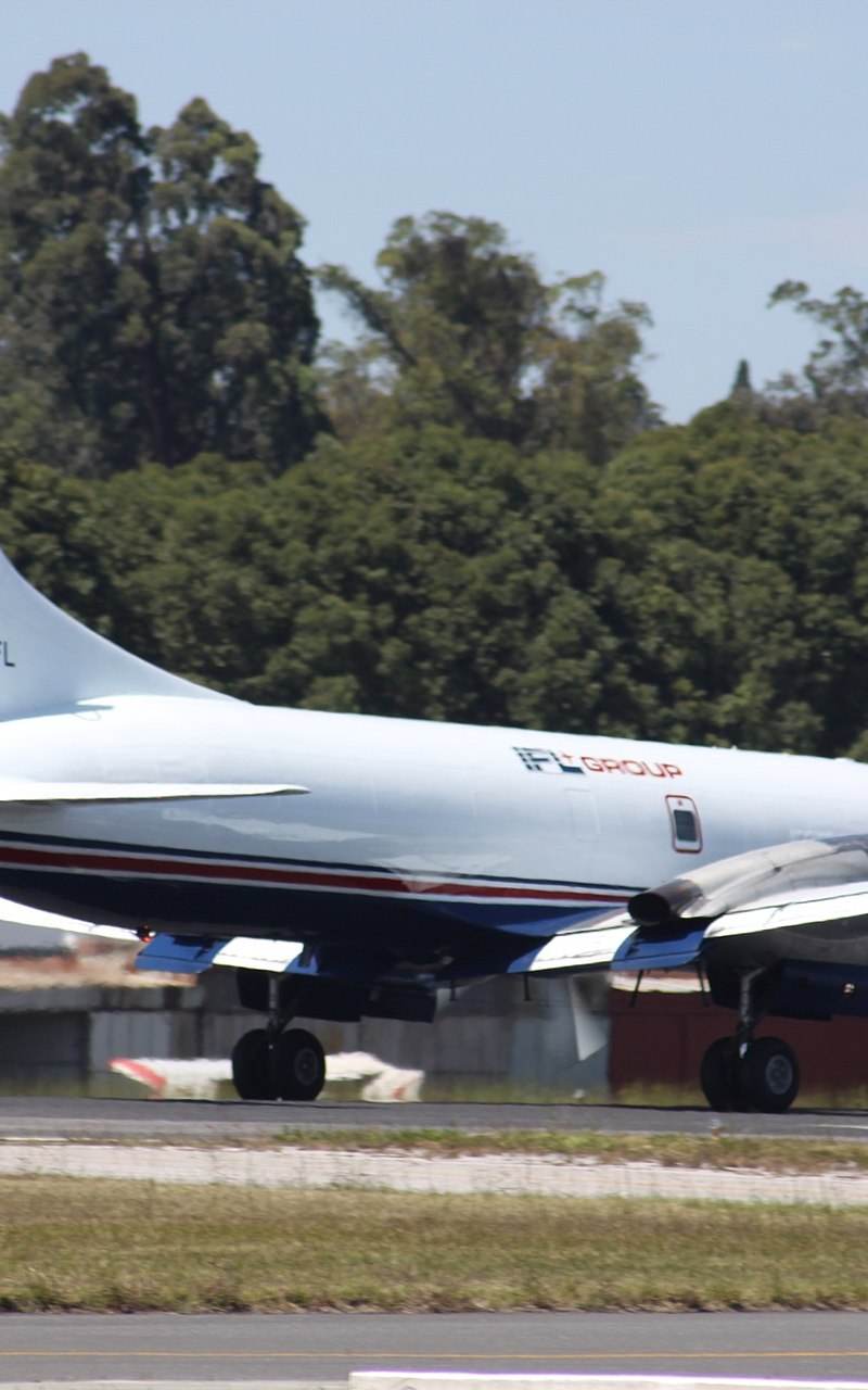 N181FL - Twin-engine aircraft
