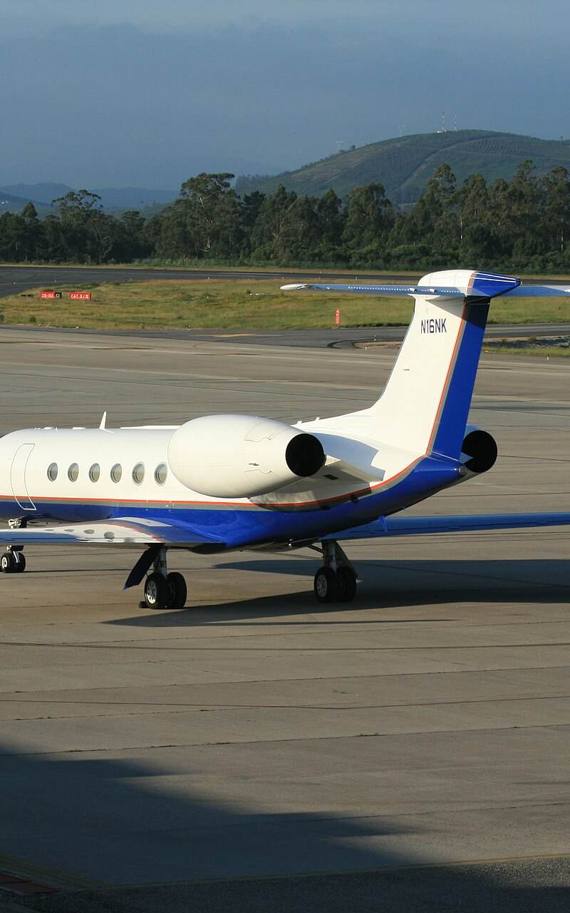 N16NK - Business jet
