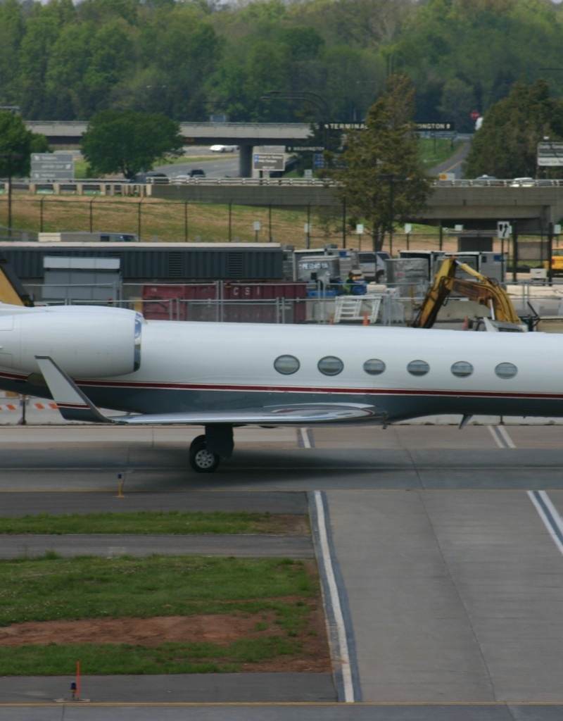 N16NK - Business jet
