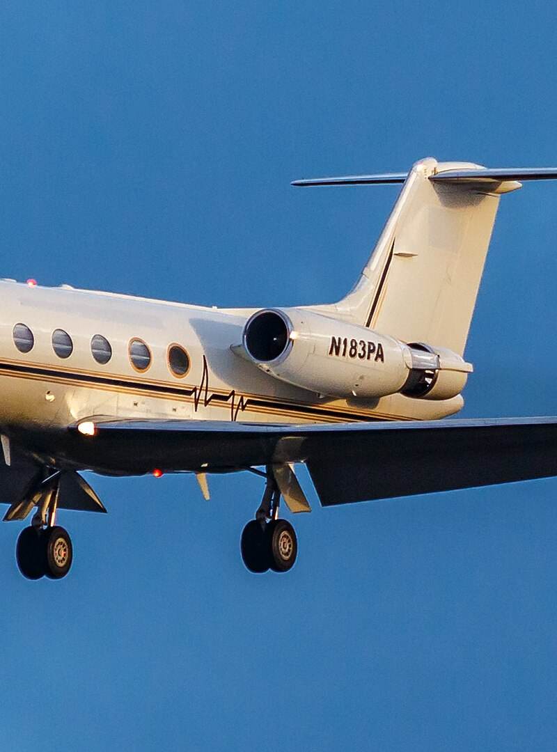 N183PA - Business jet