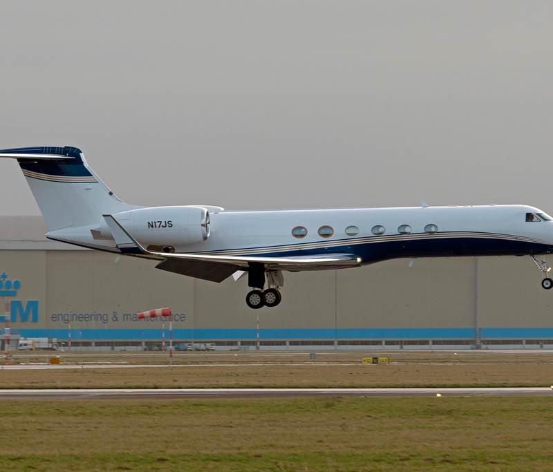 N17JS - Business jet
