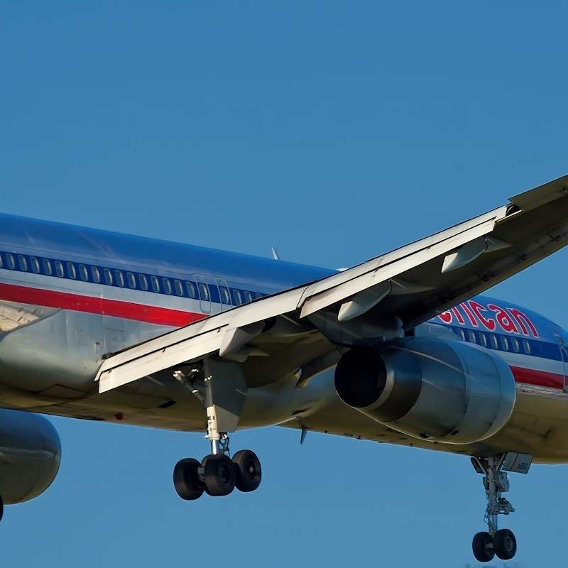 N186AN - Twin-engine aircraft
