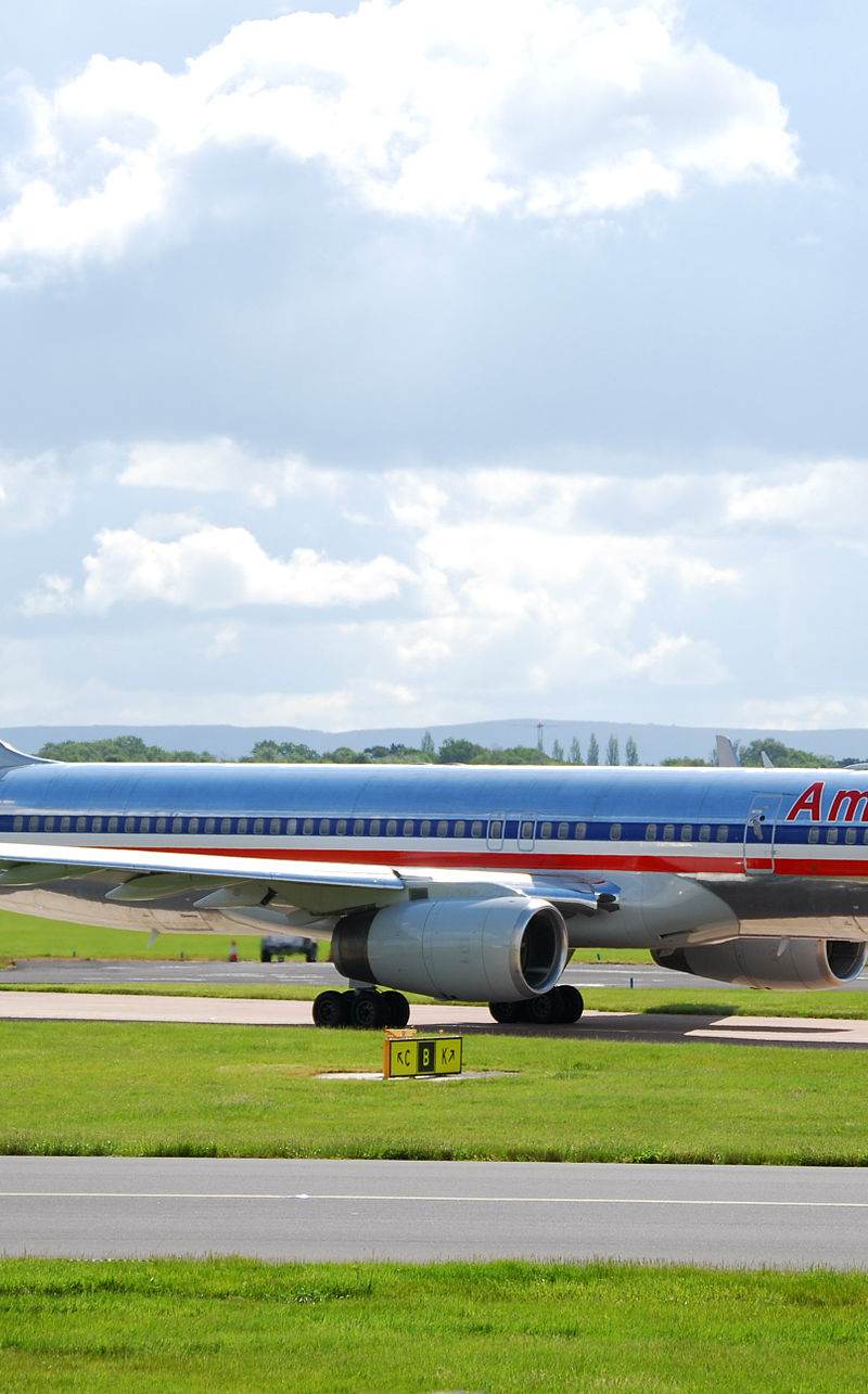 N186AN - Twin-engine aircraft