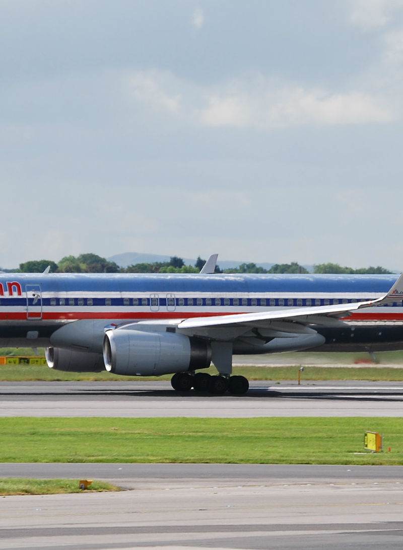 N186AN - Twin-engine aircraft