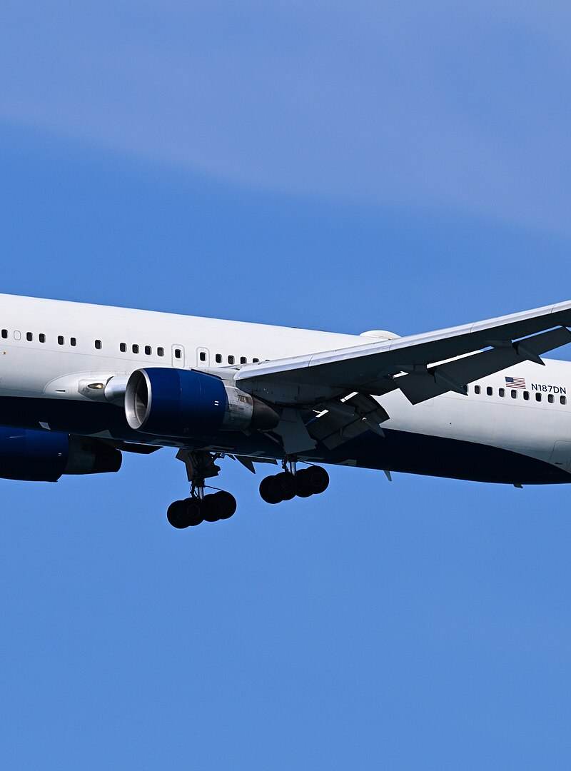 N187DN - Twin-engine aircraft