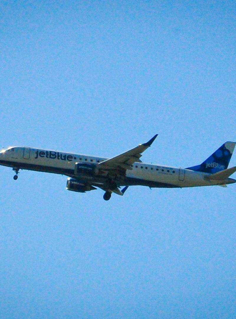  - Embraer