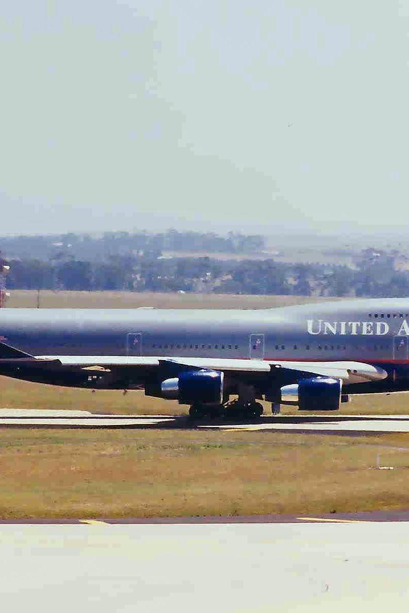 N187UA - Boeing