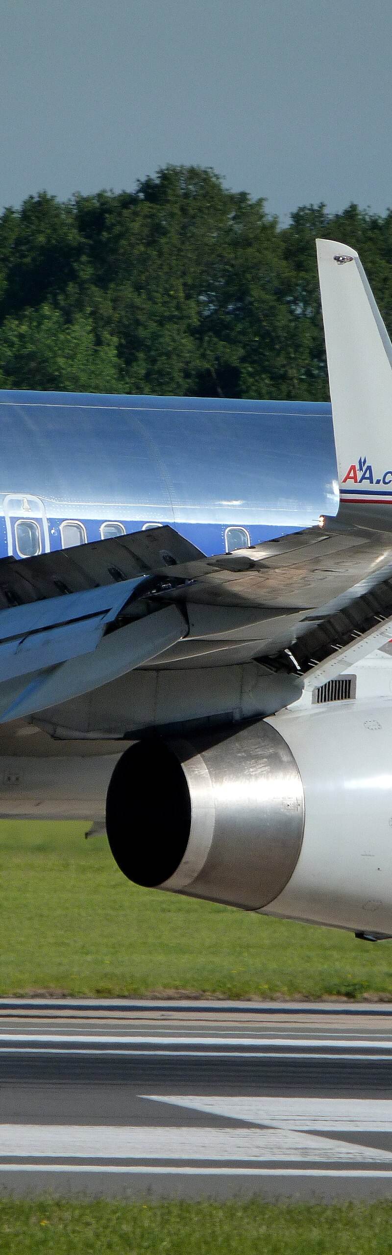 N189AN - Boeing