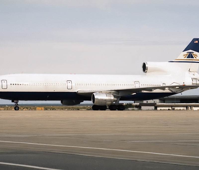 N189AT - Lockheed