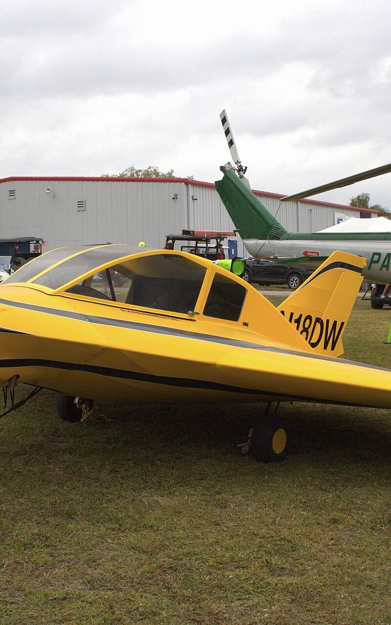 N18DW - Helicopter