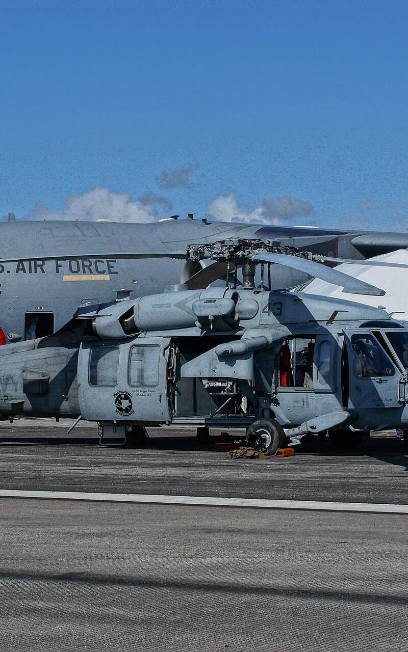  - Helicopter