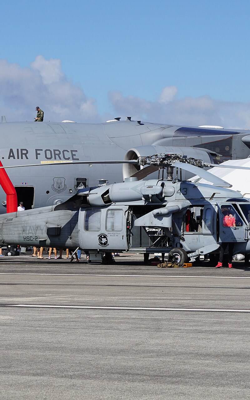  - Helicopter